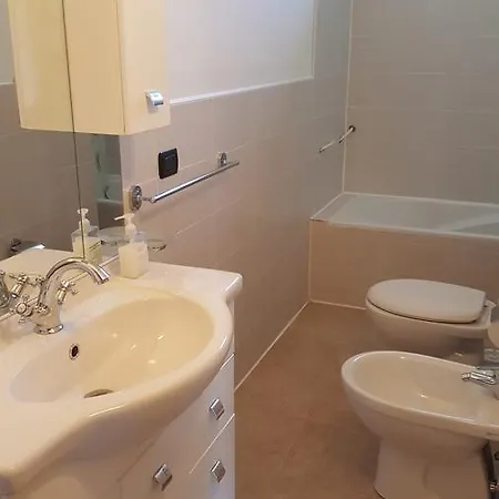 Regina Uno Apartment Como